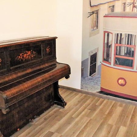Santos Deluxe Apartment Lissabon Buitenkant foto